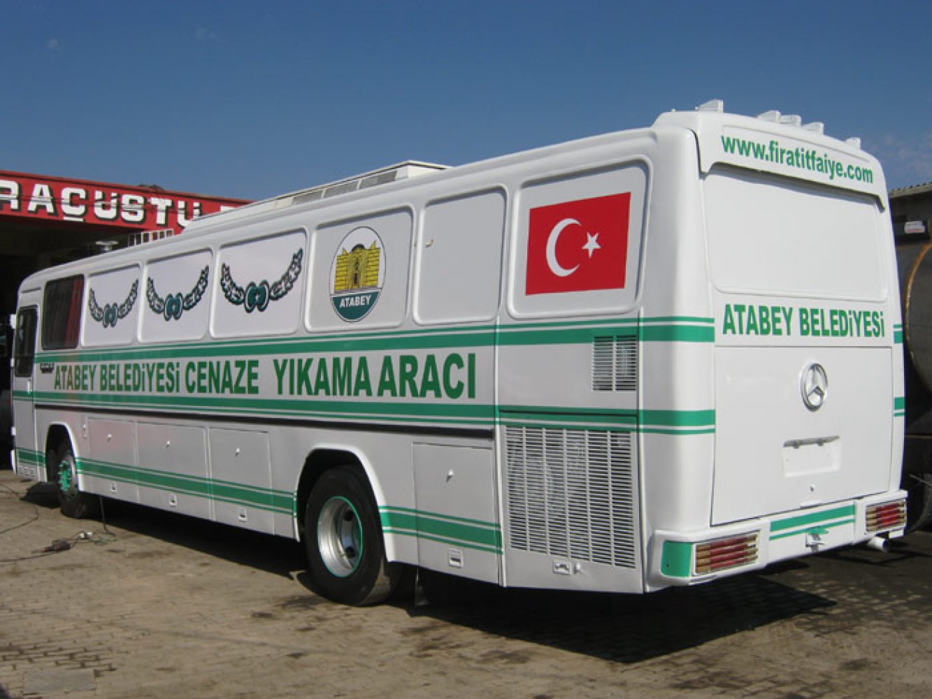 Atabey Belediyesi Cenaze Yıkama ve Morg Aracı