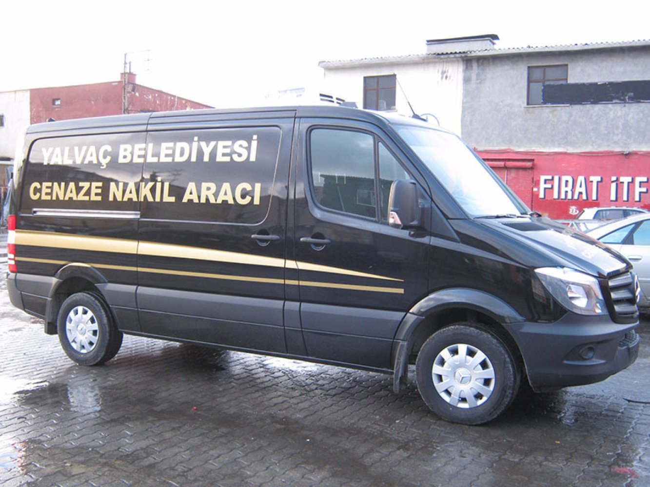 Yalvaç Belediyesi Cenaze Nakil Aracı