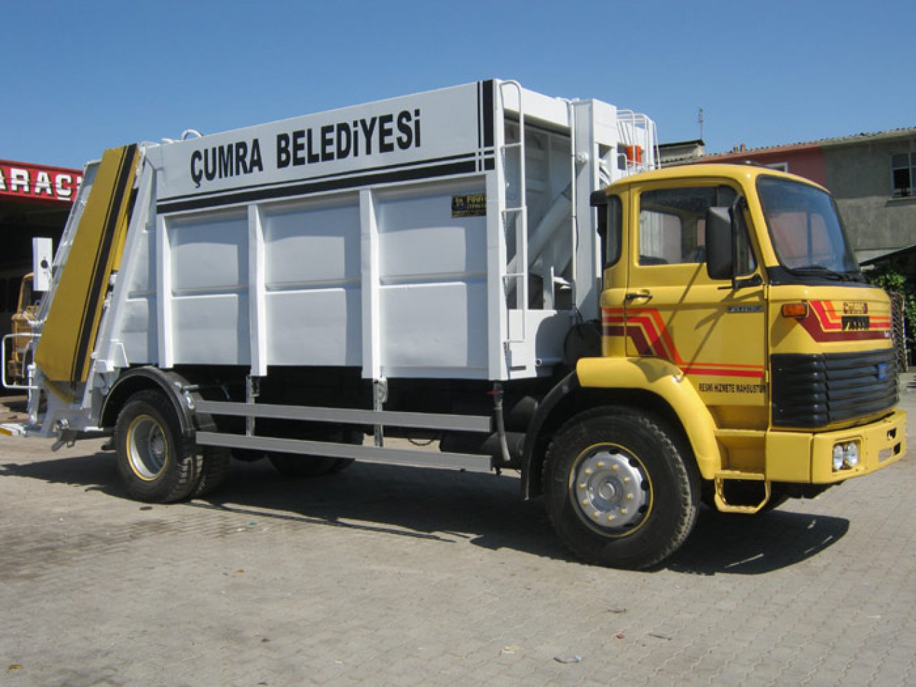 Çumra Belediyesi Çöp Toplama Aracı